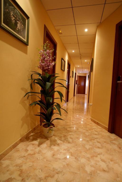 Hotel Mont-Roig Exterior foto